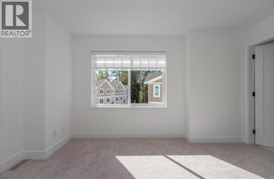 23108 LOUGHEED Highway | Maple Ridge British Columbia | Slide Image Sixteen