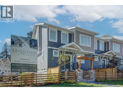 23108 LOUGHEED Highway | Maple Ridge British Columbia | Slide Image Two
