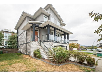 8405 MIDTOWN Way | Chilliwack British Columbia | Slide Image Three