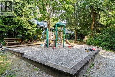 8328 ASPENWOOD Place | Burnaby British Columbia | Slide Image Thirty-eight