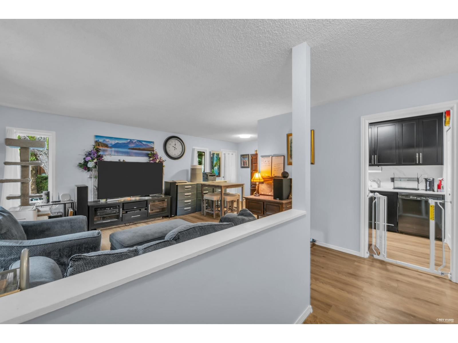 10620 150 Street, Surrey, British Columbia V3R 7S1
