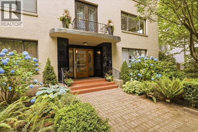 985 JERVIS Street | Vancouver British Columbia | Slide Image Three