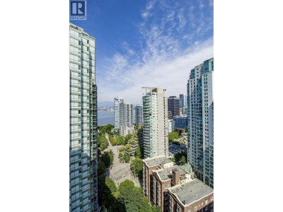 1331 GEORGIA Street | Vancouver British Columbia | Slide Image Two