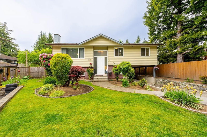 11792 80A Avenue Delta British Columbia, V4C 7T9 - 5 Bedrooms Home For Sale