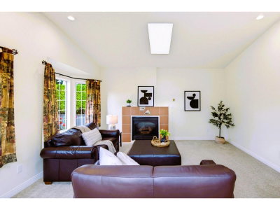 22853 SAILES Avenue | Langley British Columbia | Slide Image Six