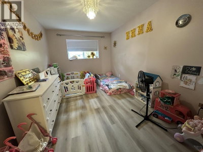 7032 DAKELH | Prince George British Columbia | Slide Image Ten