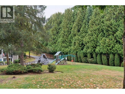 1140 FALCON Drive | Coquitlam British Columbia | Slide Image Sixteen