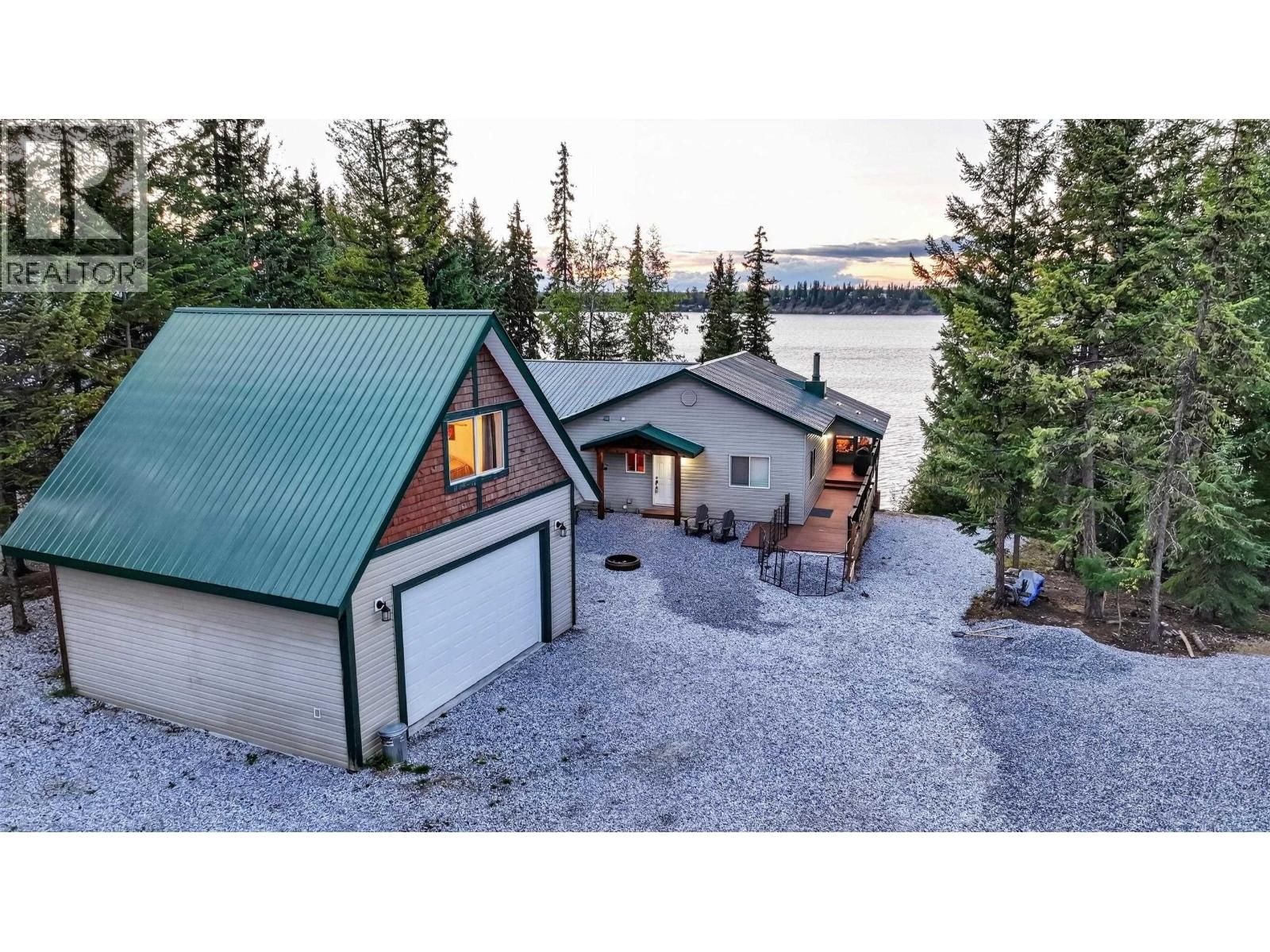 55864 SOMERSET Drive, Cluculz Lake, British Columbia V0J 3A3