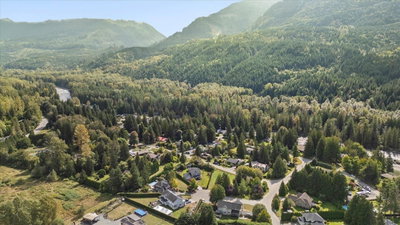 49140 BELL ACRES Road | Chilliwack British Columbia | Slide Image Thirty