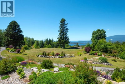 465 SUNSET Road | Bowen Island British Columbia | Slide Image Thirty-five