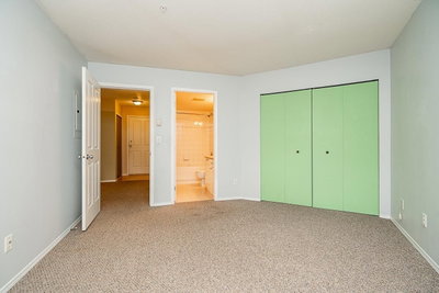10186 155 Street | Surrey British Columbia | Slide Image Seventeen