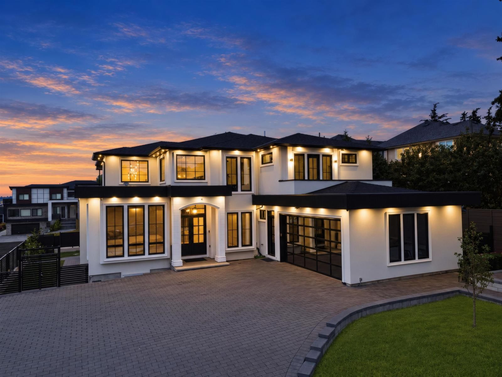 5335 188 Street, Surrey, British Columbia V3S 8E5