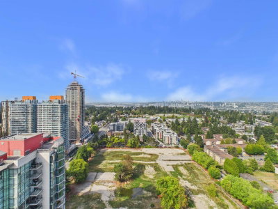 10448 UNIVERSITY Drive | Surrey British Columbia | Slide Image Eleven