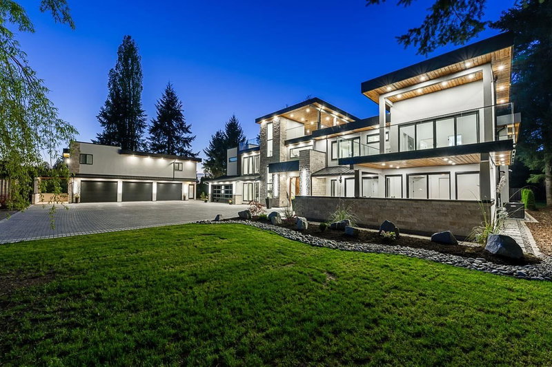 25031 57 Avenue Langley British Columbia, V4W 1T6 - 10 Bedrooms Home For Sale