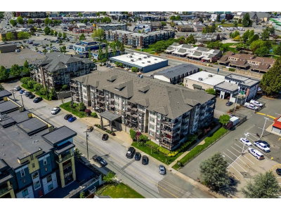 45893 CHESTERFIELD Avenue | Chilliwack British Columbia | Slide Image Thirty-eight