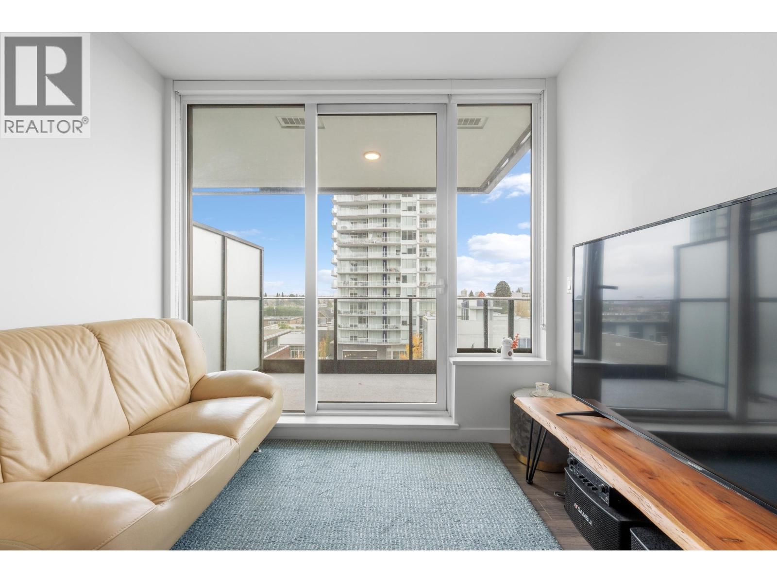 6699 DUNBLANE Avenue, Burnaby, British Columbia V5H 0J8