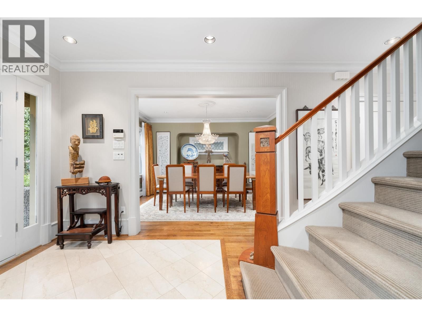 1957 ASPEN Avenue, Vancouver, British Columbia V6M 1E5