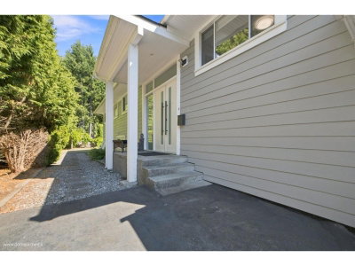 5636 120 Street | Surrey British Columbia | Slide Image Forty