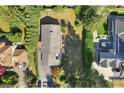 5636 120 Street | Surrey British Columbia | Slide Image Seven