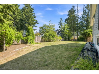 5636 120 Street | Surrey British Columbia | Slide Image Eight
