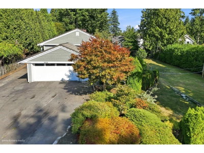 5636 120 Street | Surrey British Columbia | Slide Image Nine