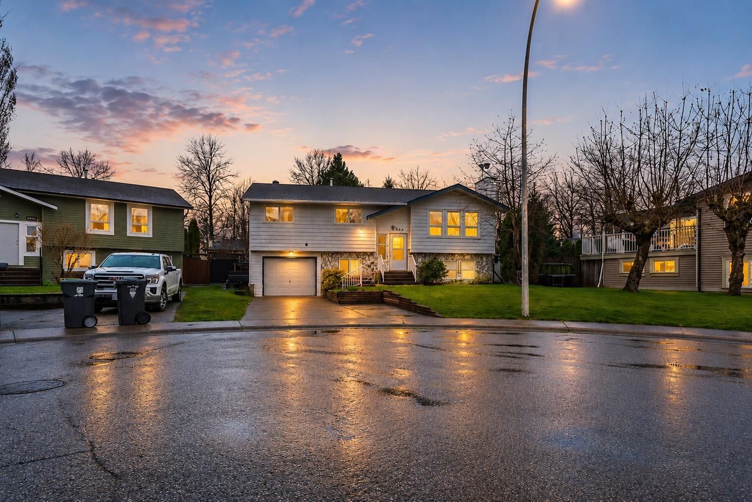 26824 ALDER Drive, Langley, British Columbia V4W 3G9