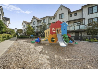 7967 197 Street | Langley British Columbia | Slide Image Twenty-four