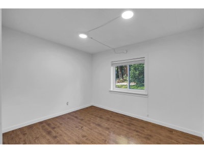 13897 56A Avenue | Surrey British Columbia | Slide Image Twenty-three