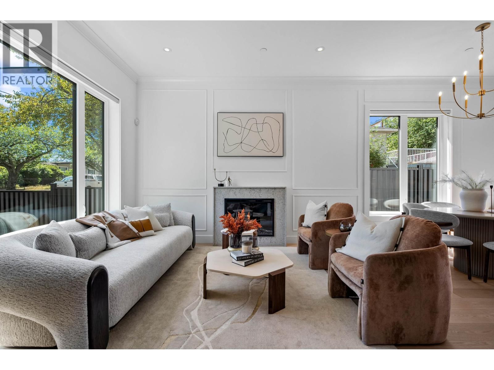 4845 COMMERCIAL Street, Vancouver, British Columbia V5N 4G9