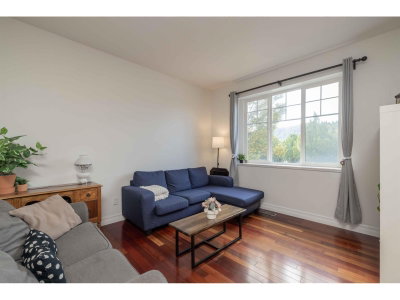 36309 AUGUSTON Parkway South | Abbotsford British Columbia | Slide Image Three