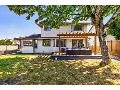 6323 171A Street | Surrey British Columbia | Slide Image Twenty-eight