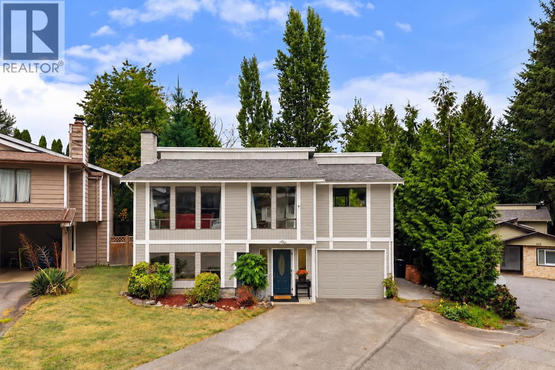 1120 WALLACE Court Coquitlam British Columbia, V3C 4X4 - 4 Bedrooms Home For Sale