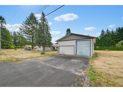 4985 246A Street | Langley British Columbia | Slide Image Thirty-one