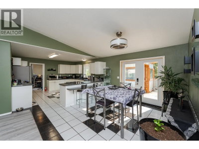 475 VALHALLA Road | Prince George British Columbia | Slide Image Nine