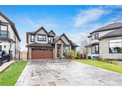 17012 57 Avenue | Surrey British Columbia | Slide Image Two