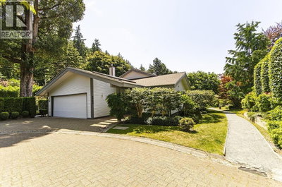 6980 ODLUM Court | West Vancouver British Columbia | Slide Image Three