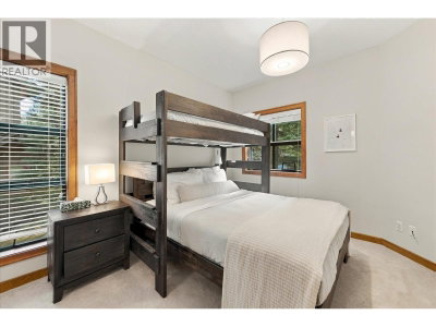 4652 BLACKCOMB Way | Whistler British Columbia | Slide Image Thirteen