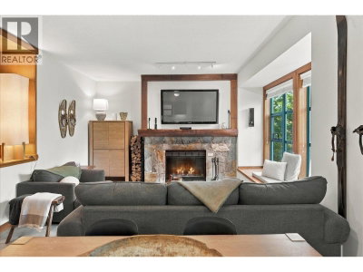 4652 BLACKCOMB Way | Whistler British Columbia | Slide Image Two