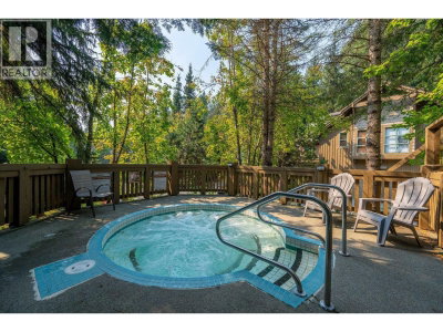 4652 BLACKCOMB Way | Whistler British Columbia | Slide Image Twenty-three