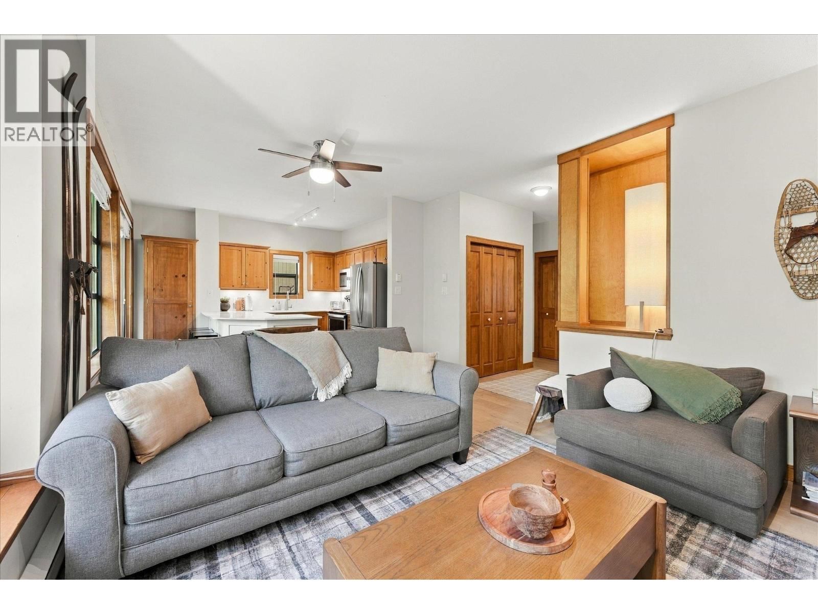 17 4652 BLACKCOMB Way property photo