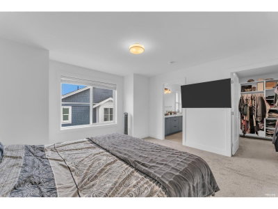 14355 62 Avenue | Surrey British Columbia | Slide Image Thirteen