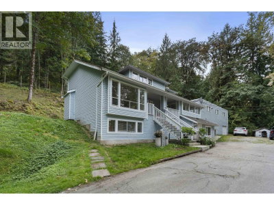 26280 GRANT Avenue | Maple Ridge British Columbia | Slide Image Thirty-three