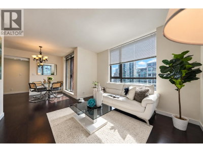 788 RICHARDS Street | Vancouver British Columbia | Slide Image Three