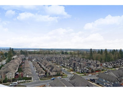 20826 72 Avenue | Langley British Columbia | Slide Image Twenty-five