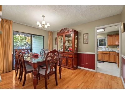 15676 97A Avenue | Surrey British Columbia | Slide Image Eight