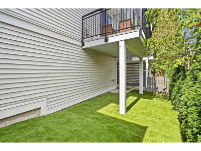 9688 162A Street | Surrey British Columbia | Slide Image Twelve