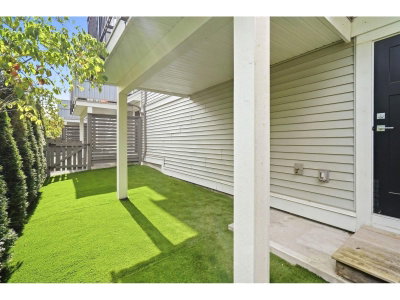 9688 162A Street | Surrey British Columbia | Slide Image Thirteen