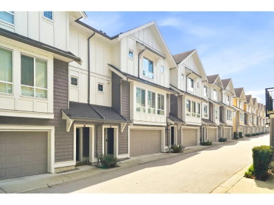 9688 162A Street | Surrey British Columbia | Slide Image Thirty