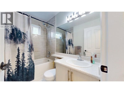 2015 BALSAM Way | Squamish British Columbia | Slide Image Twenty-nine