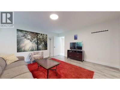 2015 BALSAM Way | Squamish British Columbia | Slide Image Thirty